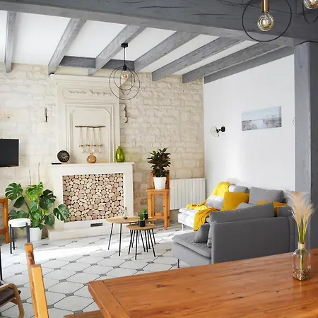 Le Des Mazureaux Holiday home