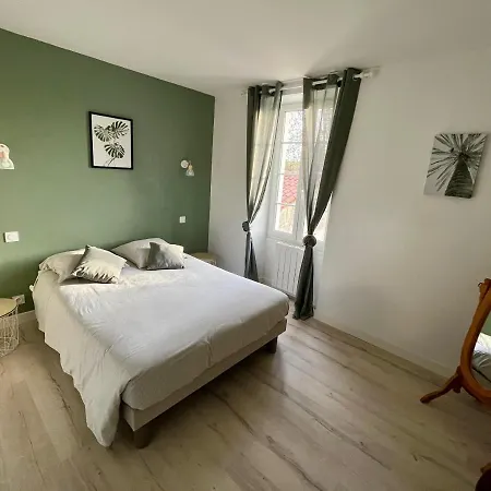 Holiday home Le Des Mazureaux